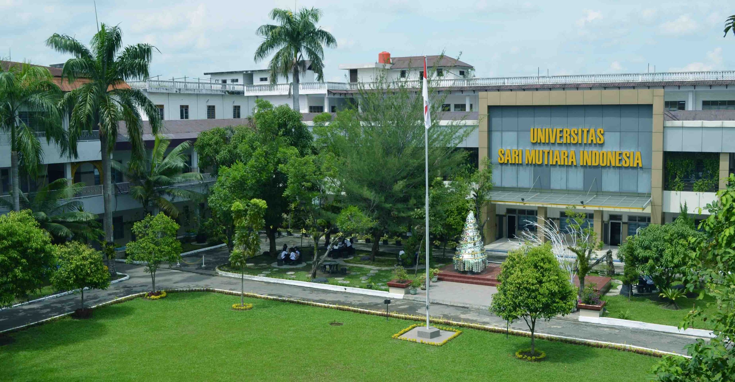 Universitas Sari Mutiara Indonesia