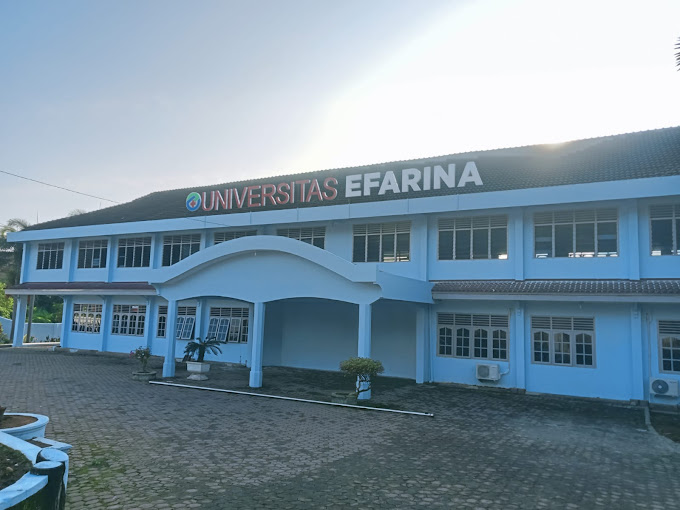 Universitas Efarina.